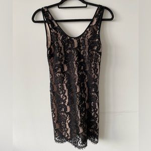 Aritzia lace dress XXS